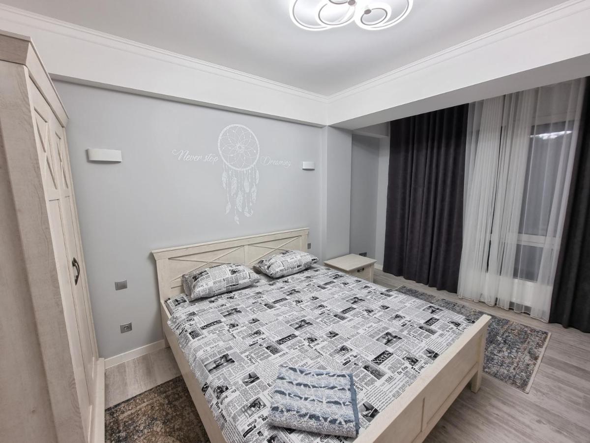 Ultra Central Ismail Street Stefan Cel Mare Boulevard Chisinau! Экстерьер фото